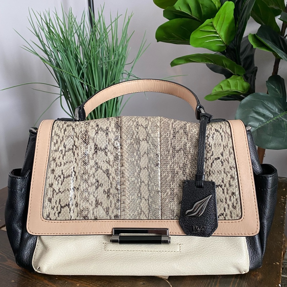 Diane Von Furstenberg high line courier 440 bag